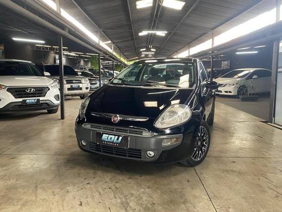 FIAT PUNTO 1.6 ESSENCE 16V FLEX 4P AUTOMATIZADO FIAT PUNTO 1.6 ESSENCE 16V FLEX 4P AUTOMATIZADO